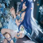 gái xinh cosplay nhân vật anime phong vị thần thoại