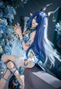 gái xinh cosplay nhân vật anime phong vị thần thoại