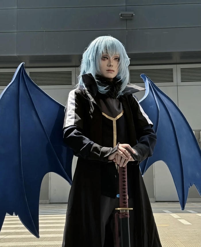 hình ảnh cosplay Rimuru dây buộc lưng