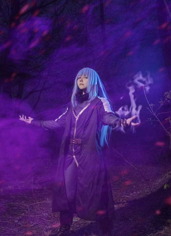 hình ảnh cosplay Rimuru hiệu ứng phép thuật