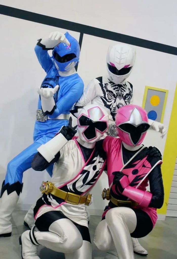 hình cosplay siêu nhân hiệu ứng đẹp