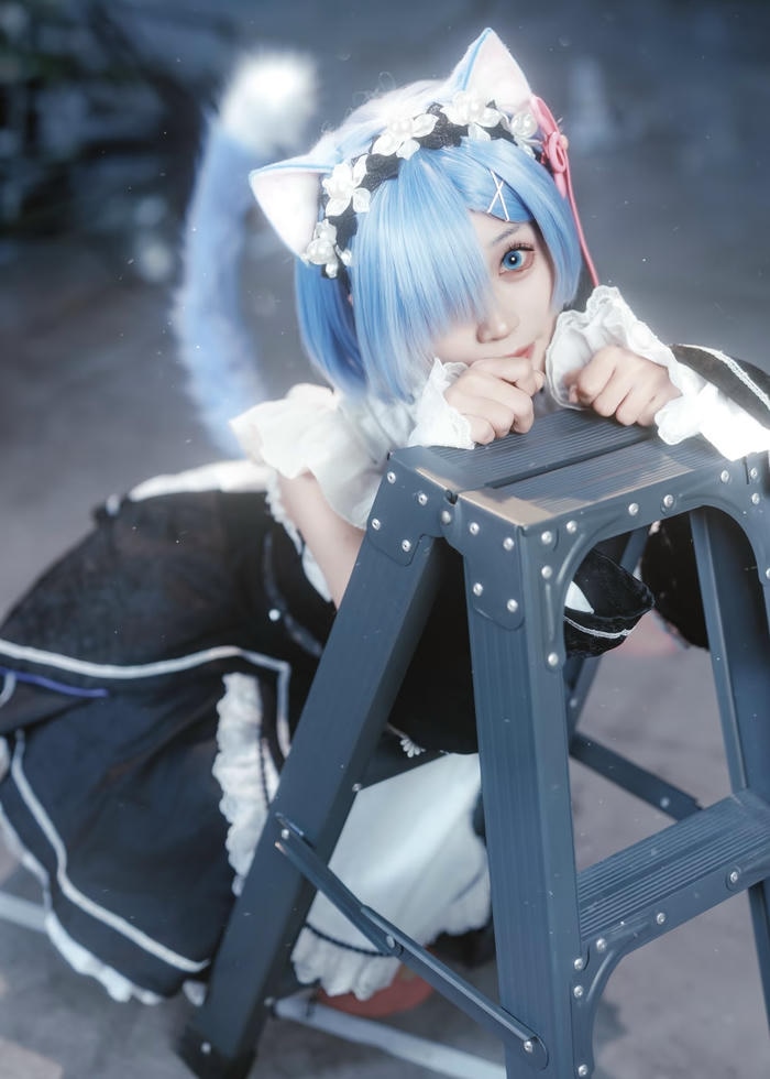 Ảnh Rem cosplay cảm giác thuần khiết