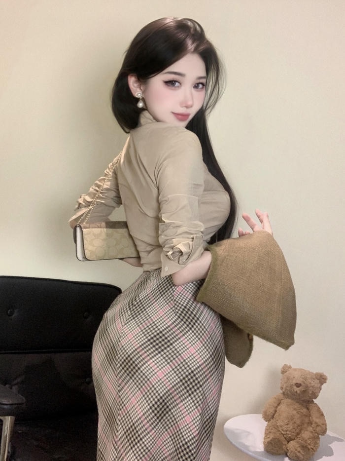 Ảnh gái văn phòng thần thái kiêu sa nổi bật