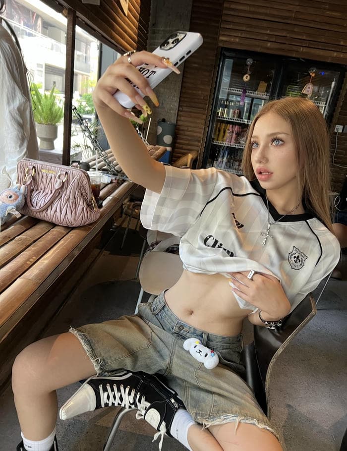 Ảnh gái xinh nóng bỏng ánh nhìn cuốn hút mãnh liệt