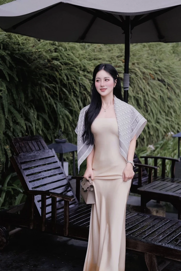 Ảnh nóng gái miền Tây đầy đặn lôi cuốn