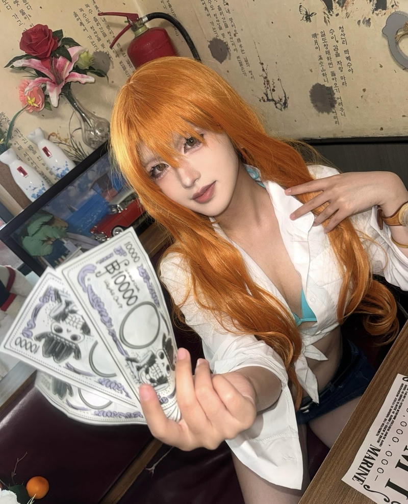 Biểu cảm rạng rỡ làm nổi bật nhân vật Nami