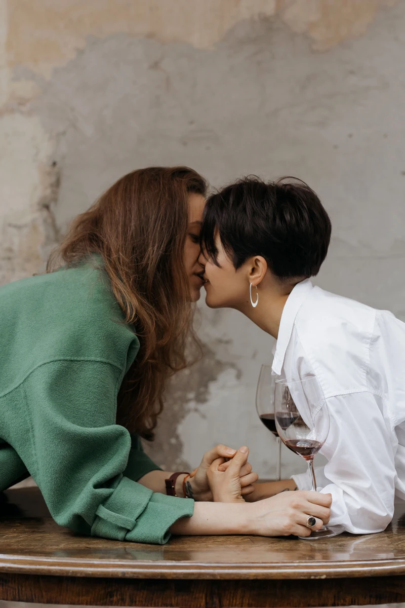 Hình nóng lesbian bốc lửa khiêu dâm