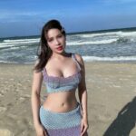 Khả Như bikini diện mạo xinh đẹp thu hút