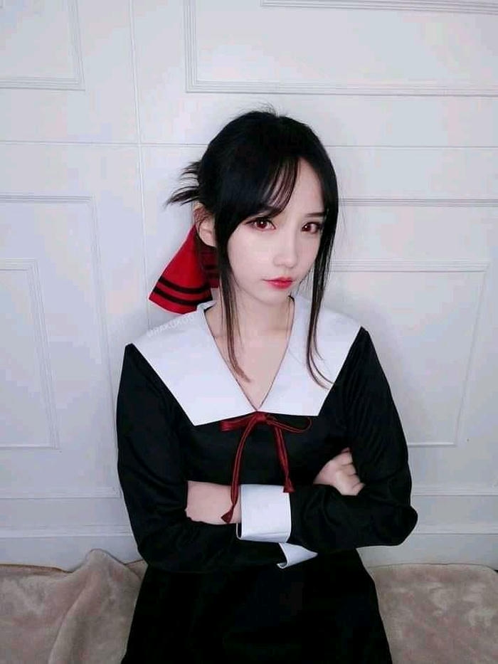ảnh Kaguya cosplay ánh sáng tự nhiên