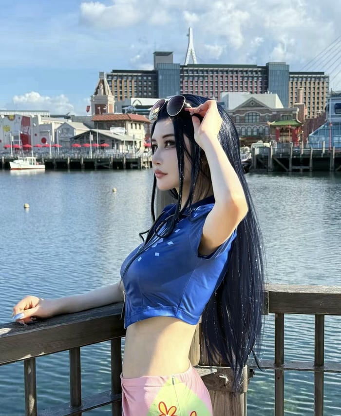 ảnh cosplay One Piece chi tiết đẹp