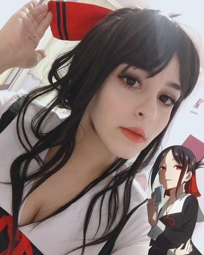 hình ảnh cosplay Kaguya ánh mắt nhìn
