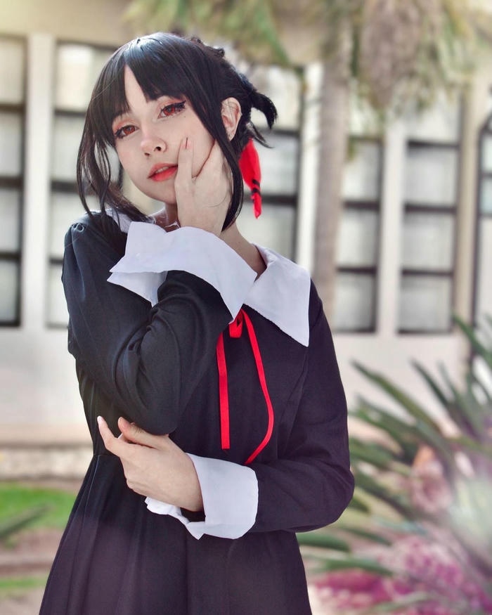 hình cosplay Kaguya đồng phục học viện