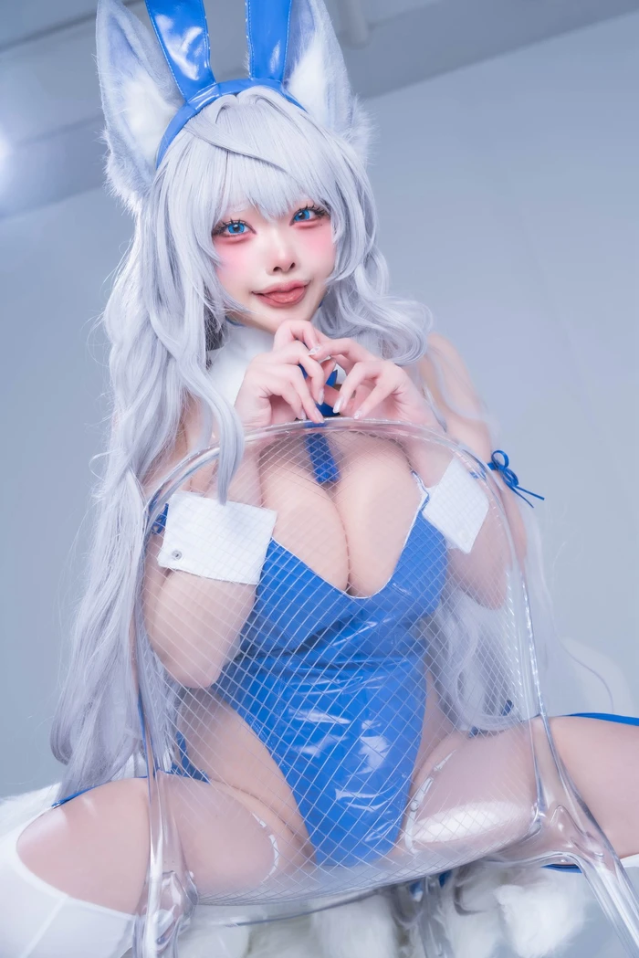 Ảnh sex cosplay idol nóng bỏng với mông đẹp hoàn mỹ