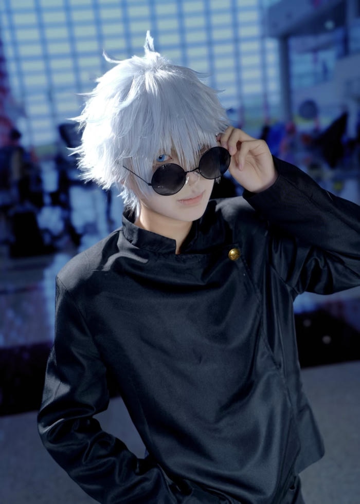 Bức hình cosplay Gojo khoảnh khắc bộc lộ sức mạnh