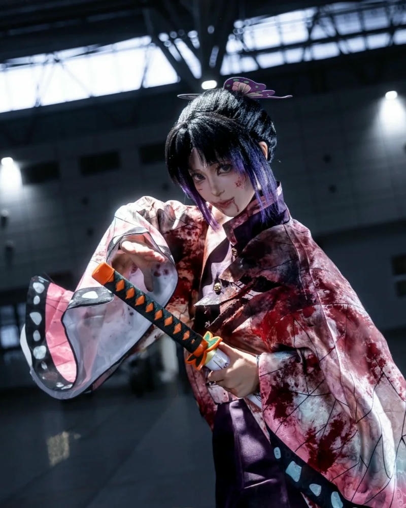 Cosplay Shinobu phong thái linh hoạt đầy cuốn hút