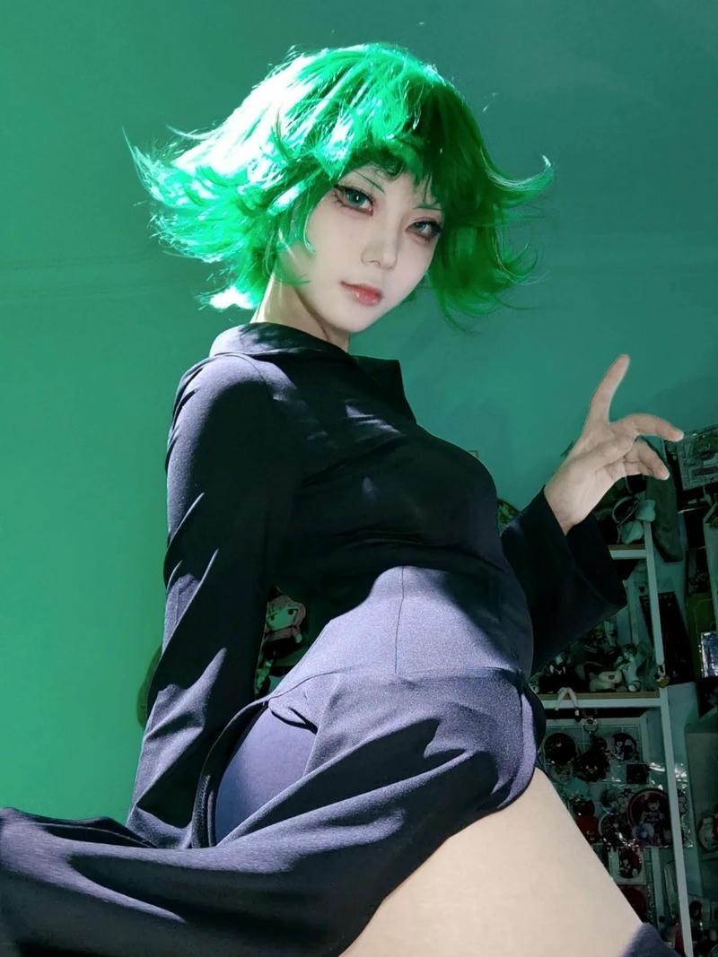Cosplay Tatsumaki diện mạo nổi bật tôn đường nét