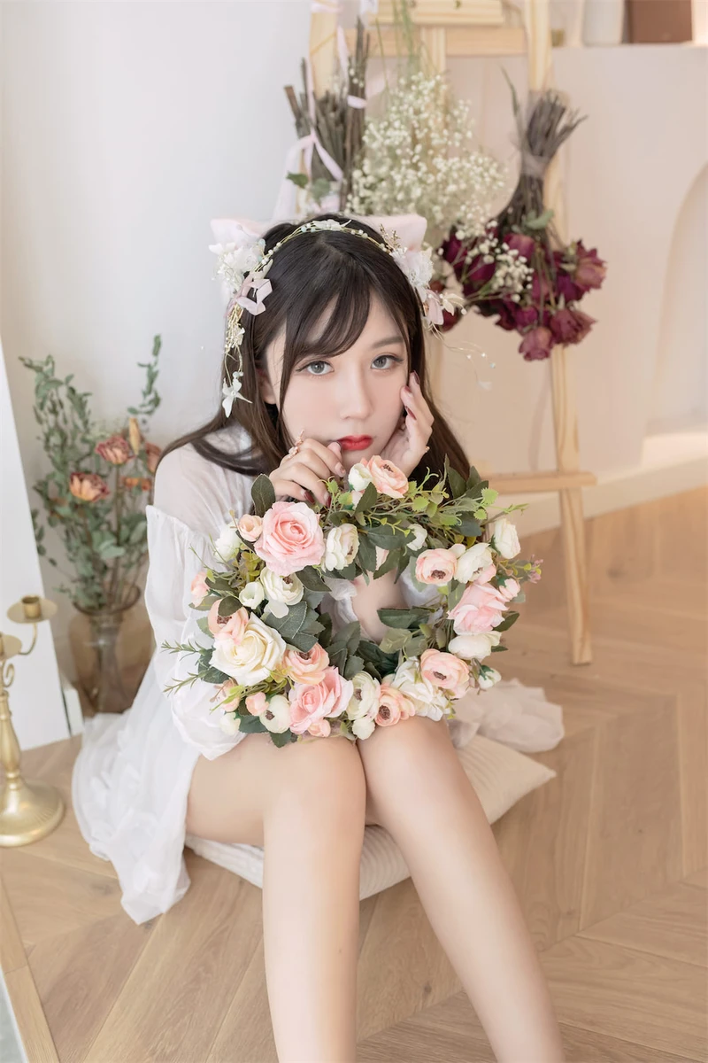 Cosplay gái thủ dâm cuồng nhiệt khiêu khích