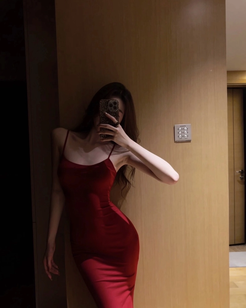 Gái xinh phong cách đời thường nhưng đầy cuốn hút