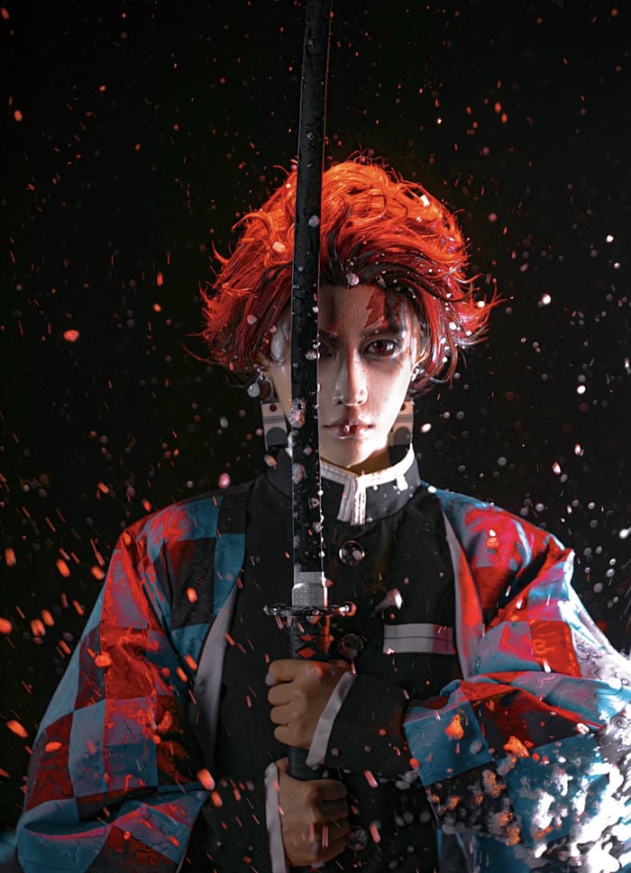 Hình ảnh Tanjiro cosplay đồng phục Sát Quỷ Đoàn chuẩn chỉnh