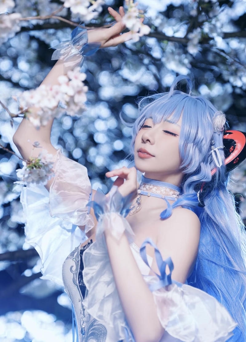 Hình cosplay Ganyu mang nét thanh nhã phương Đông