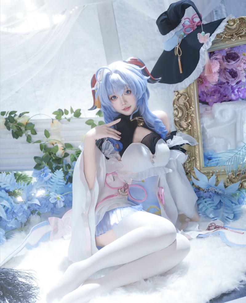 Hình cosplay Ganyu mang vẻ thanh thoát tựa tiên nữ