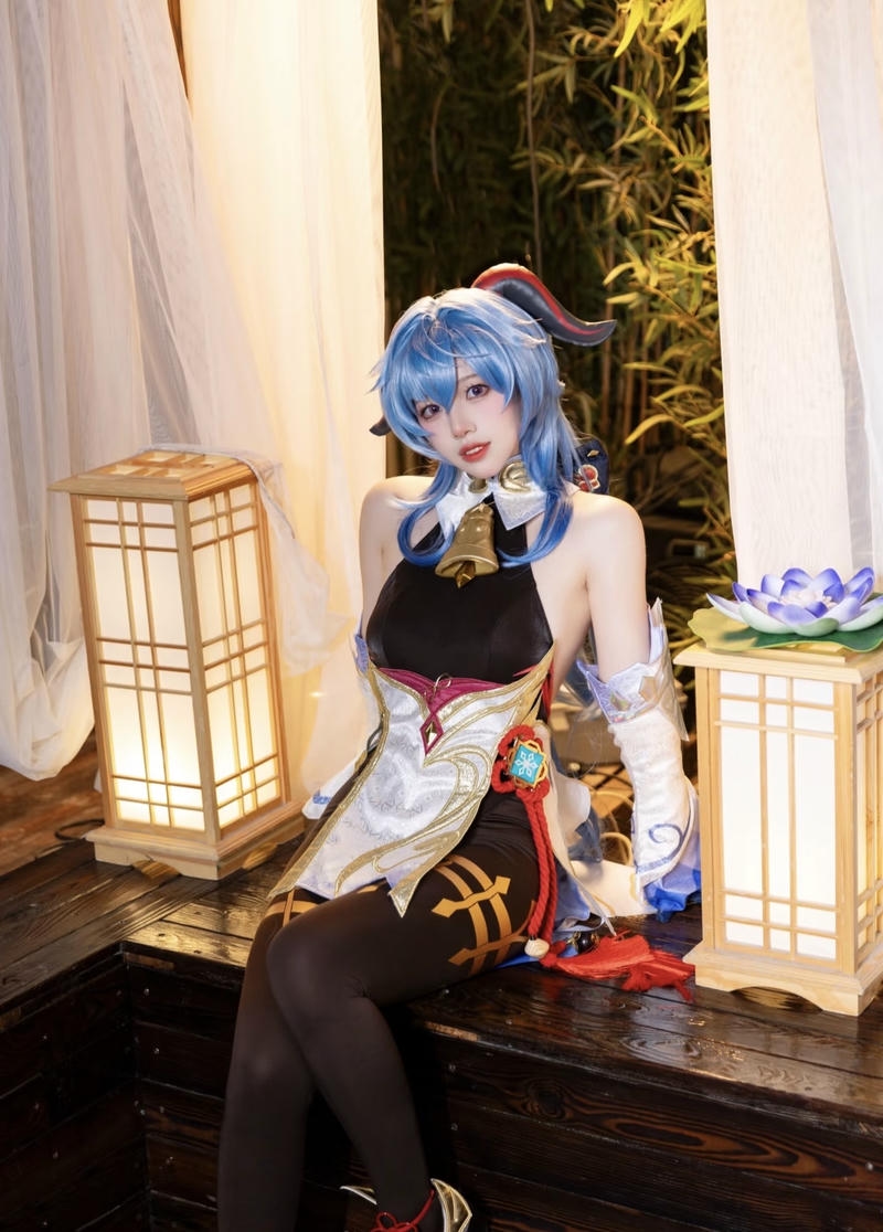 Hình cosplay Ganyu mang vẻ yên bình hiếm thấy