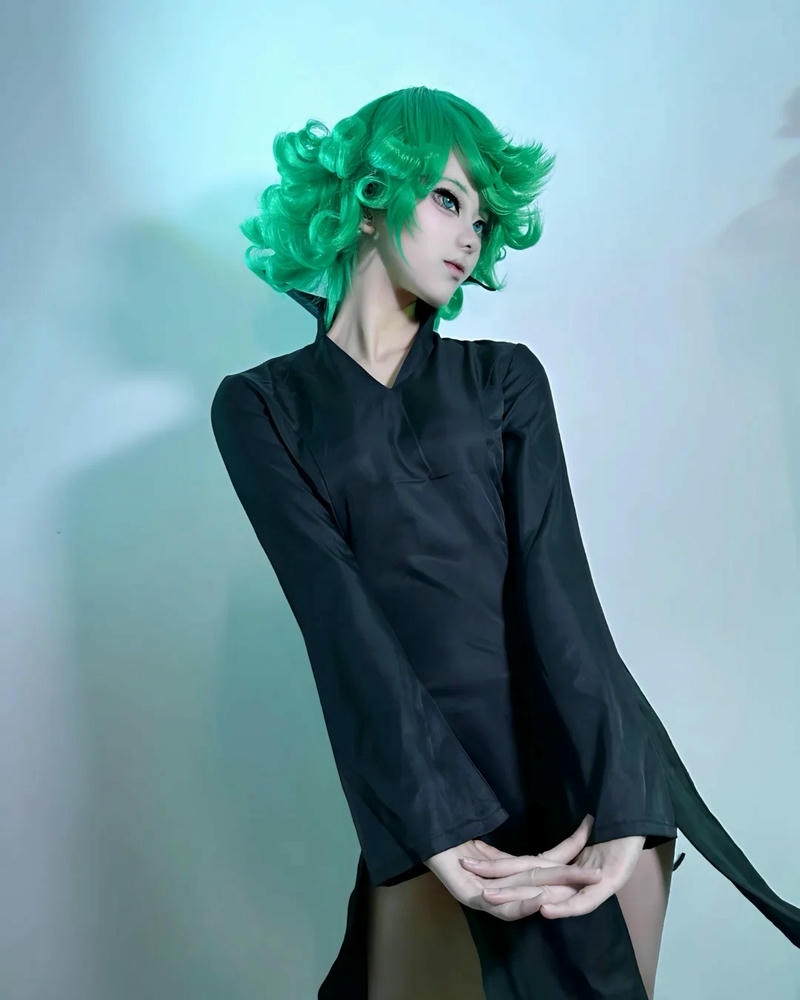 Hóa thân Tatsumaki với phong thái mạnh mẽ cuốn hút