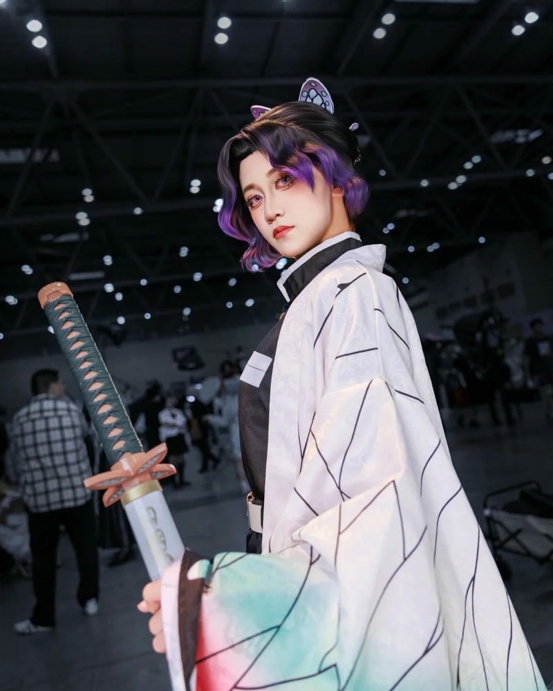 Mỹ nữ hóa trang Shinobu mang vẻ đẹp dịu dàng