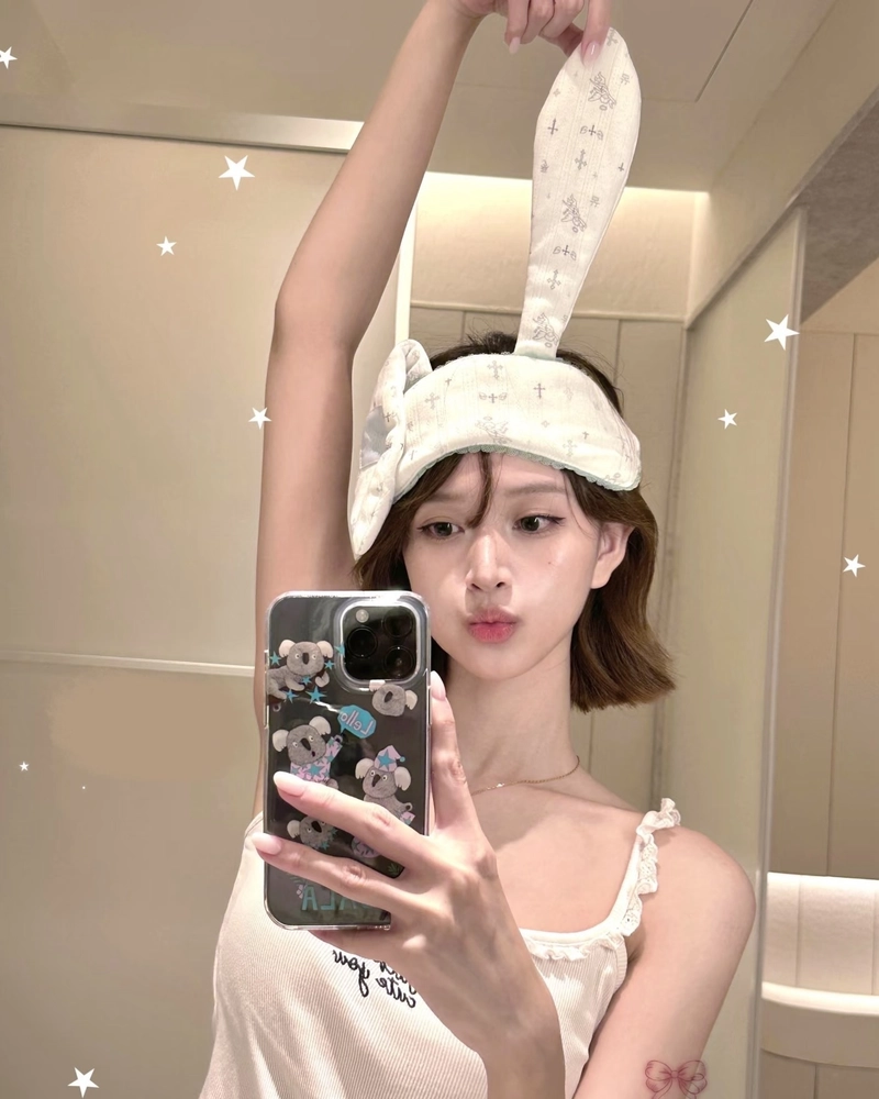 Nét đẹp rạng rỡ ảnh gái xinh tự sướng cuốn hút