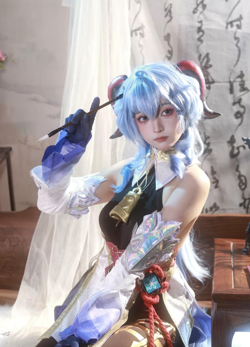 Nhân vật cosplay Ganyu phong cách Liyue
