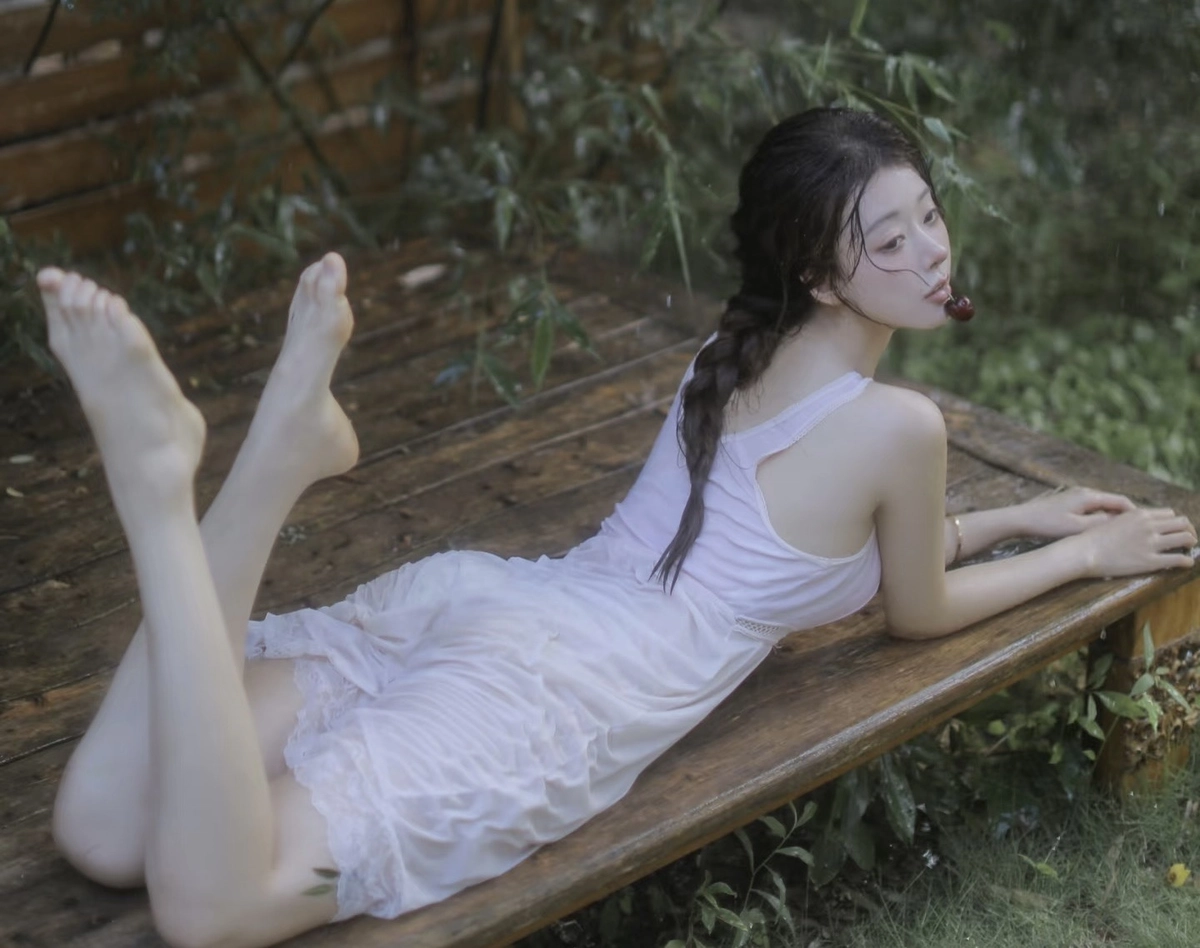 gái xinh mlem thumbnail