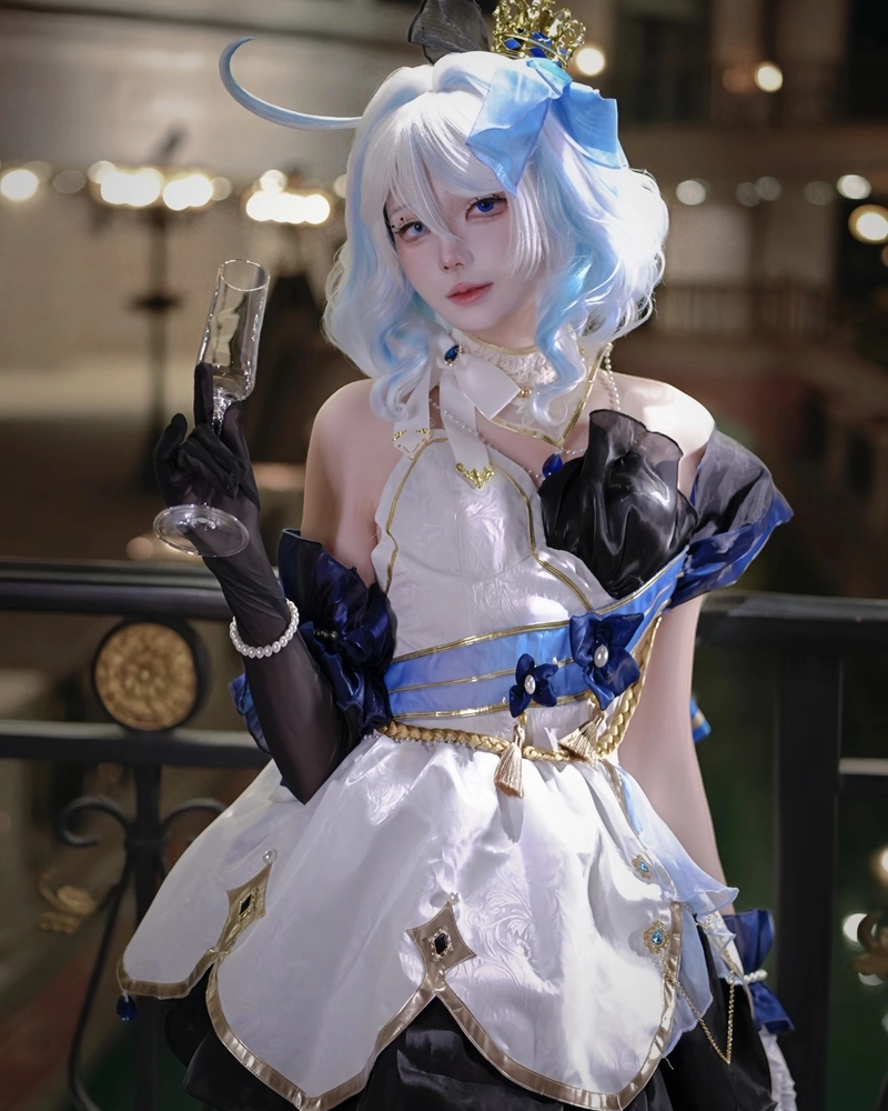 Ảnh Furina cosplay sở hữu thần thái xinh đẹp nổi bật