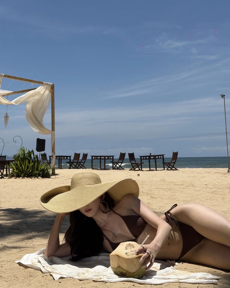 Bức ảnh gái xinh bikini mang vẻ đẹp tràn đầy năng lượng