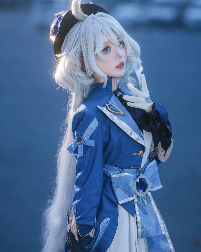 Bức hình Furina cosplay gây ấn tượng bởi nhan sắc