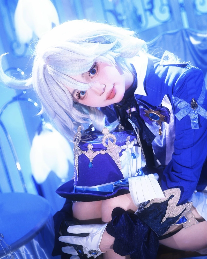 Bức hình Furina cosplay sở hữu nét đẹp dịu dàng tinh tế