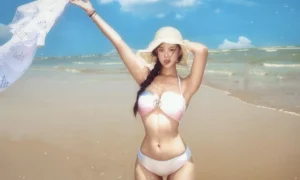 ảnh gái xinh bikini thumbnail