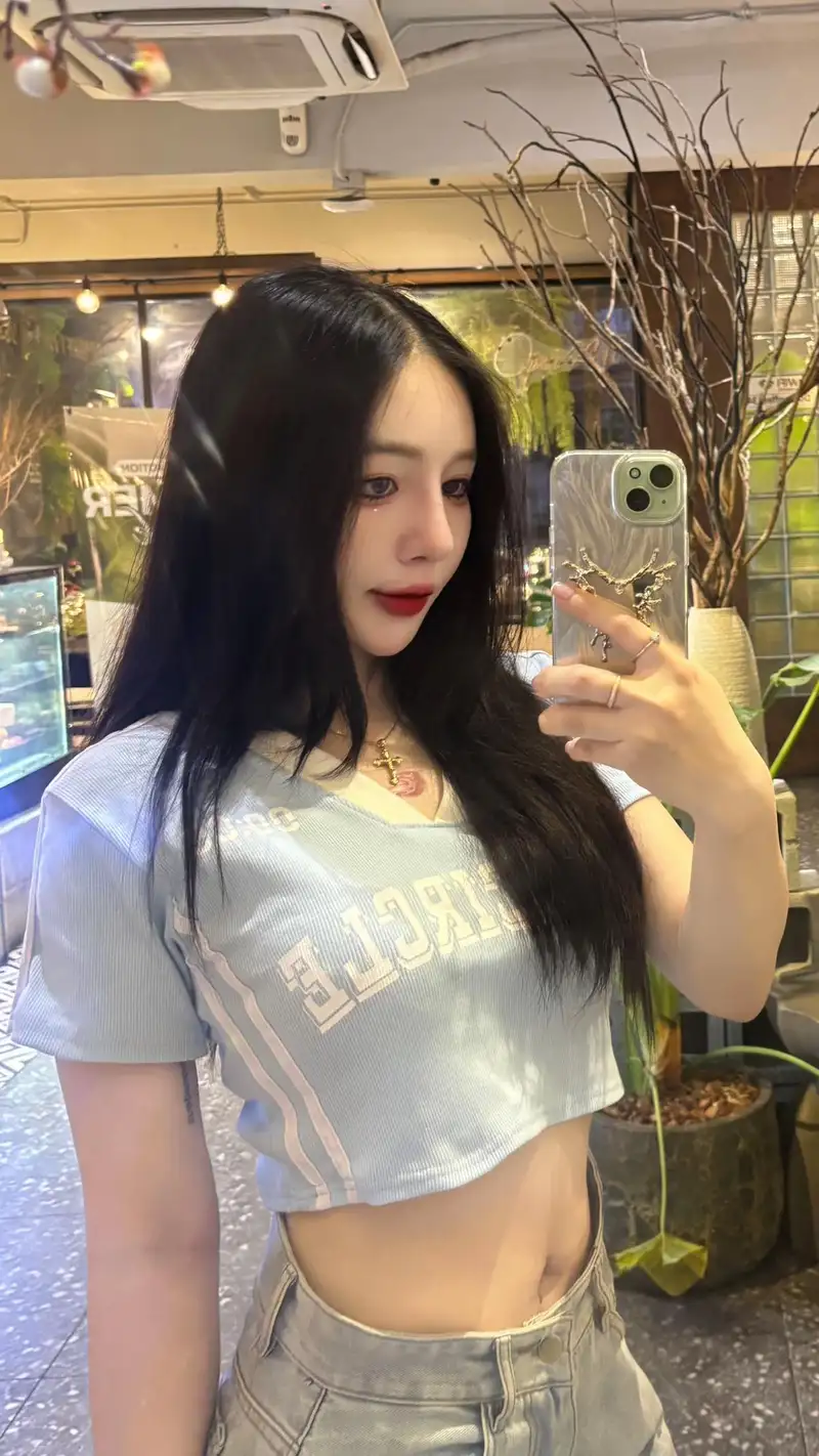 Tiffany Thư Gymer Tiktok sexy body đẹp