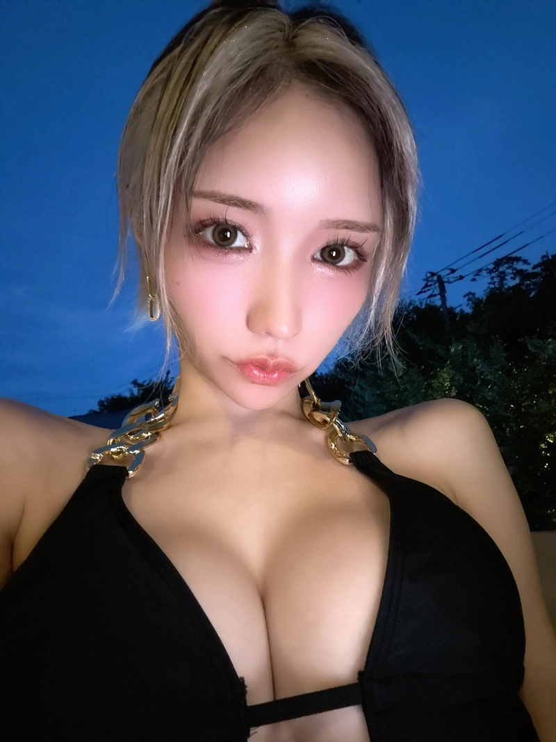Ảnh Haruyo Mocha đít sexy nóng bỏng