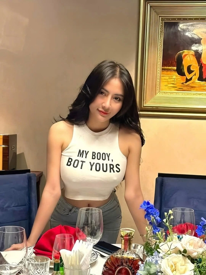 Ảnh Pong Kyubi nude 4K dáng người cuốn hút