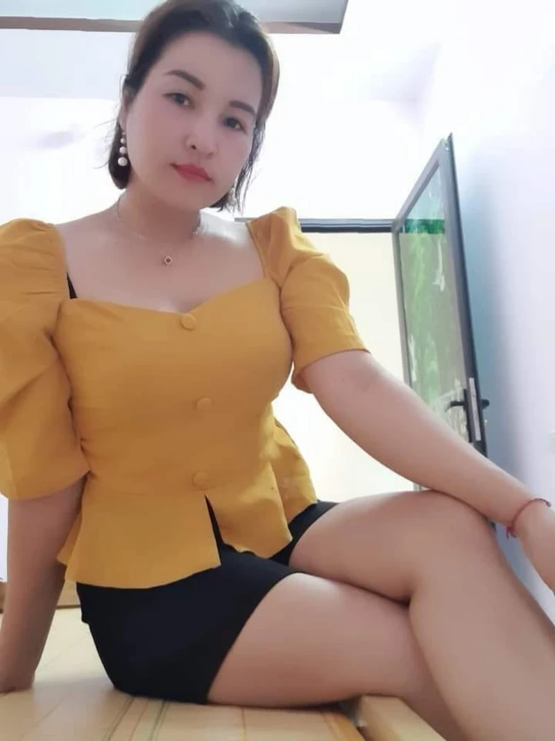 Ảnh sex máy bay bà già kích thích nóng bỏng
