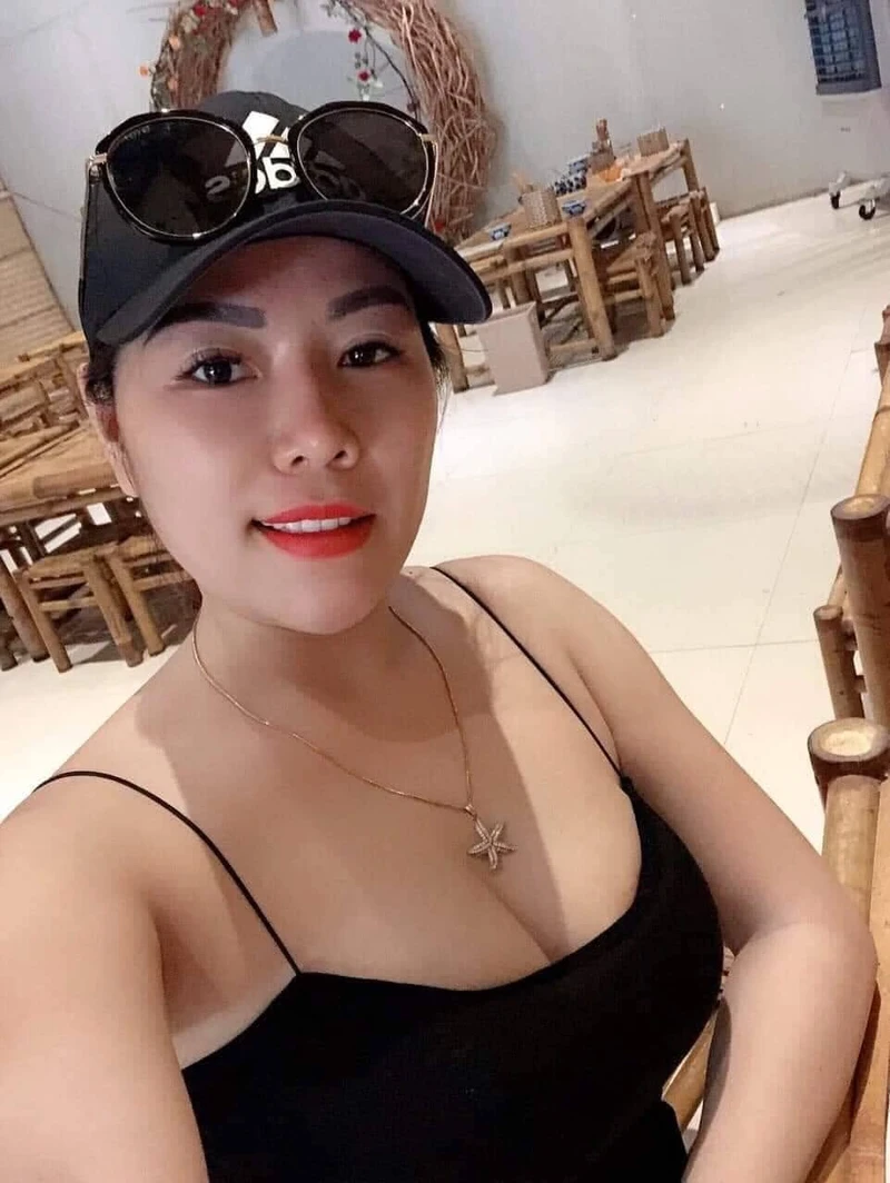 Ảnh sex máy bay bà già nóng bỏng mãnh liệt