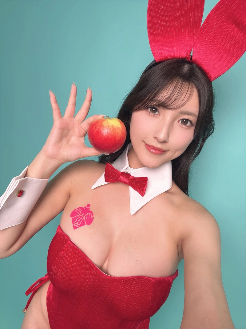 Diễn viên sex Kana Morisawa dâm đãng khó cưỡng