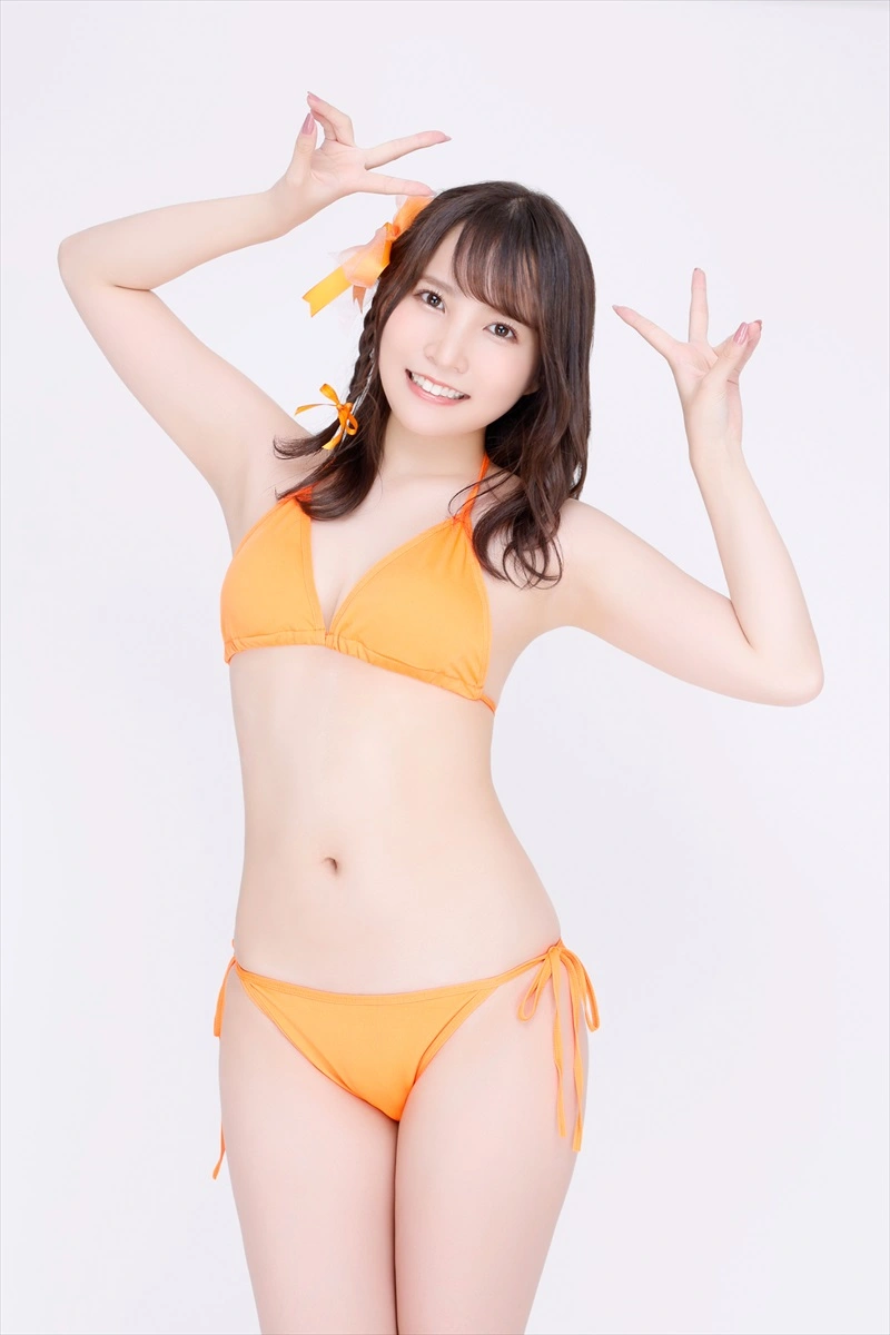 Hình JAV Aoi Kururugi cởi hết khoe hàng