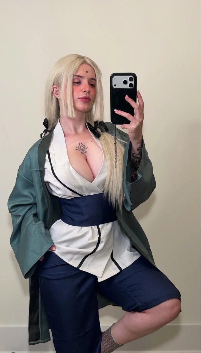 Hình Naruto 2ten cởi đồ dâm dục