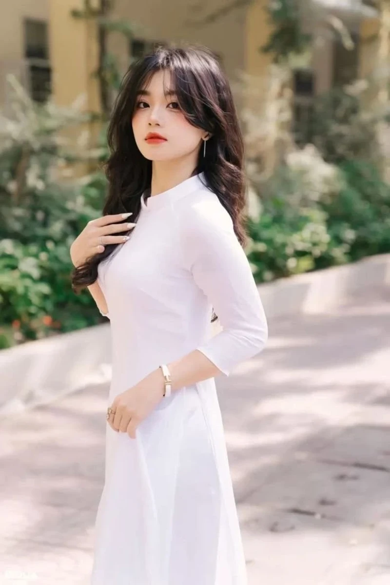 Hình nude học sinh quyến rũ táo bạo