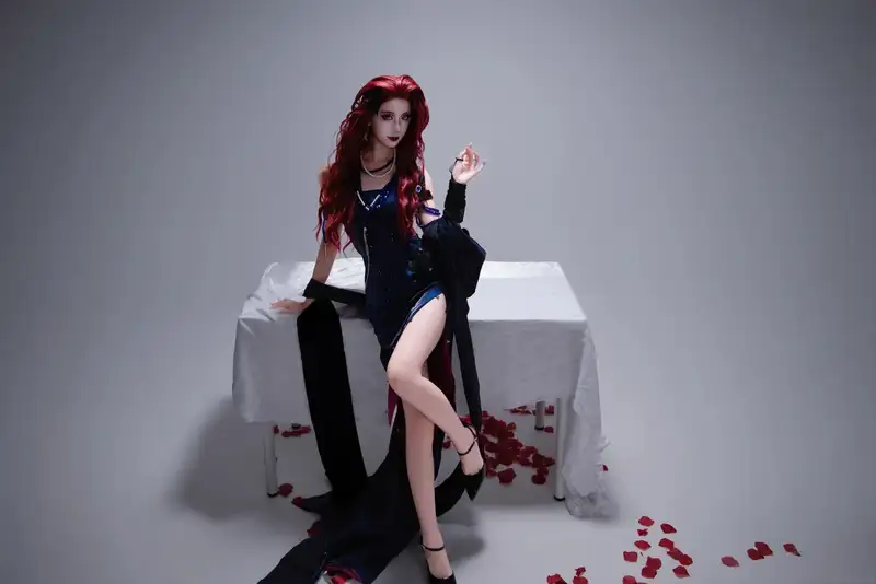 ảnh cosplay khoả thân đầy đủ chi tiết