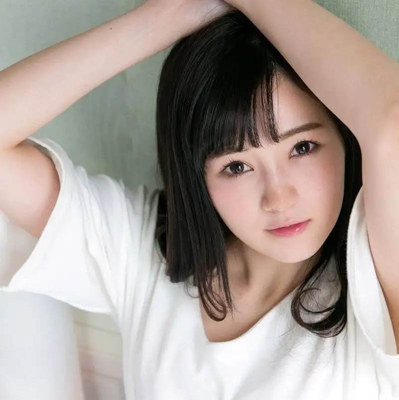 body nude ảnh Emiri Suzuhara