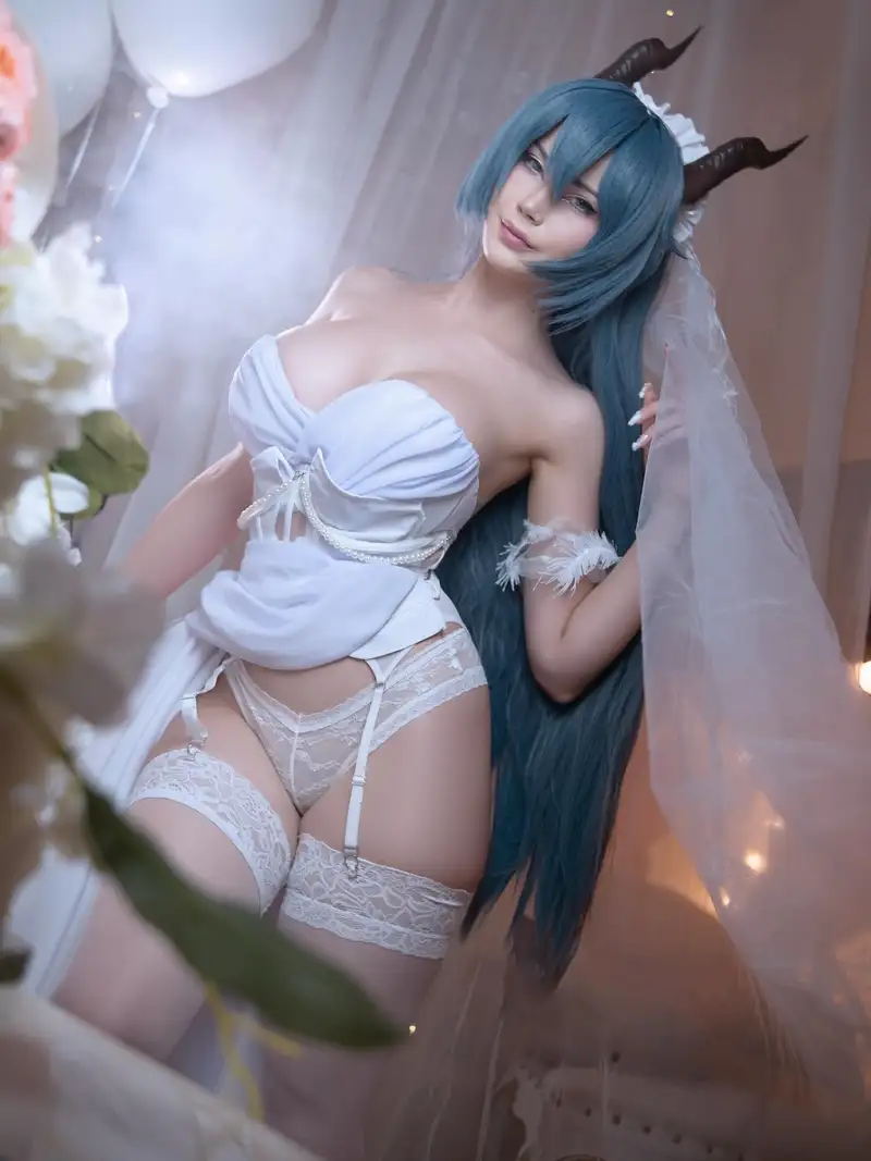 cosplay vú to ảnh đẹp siêu to gái xinh hấp dẫn