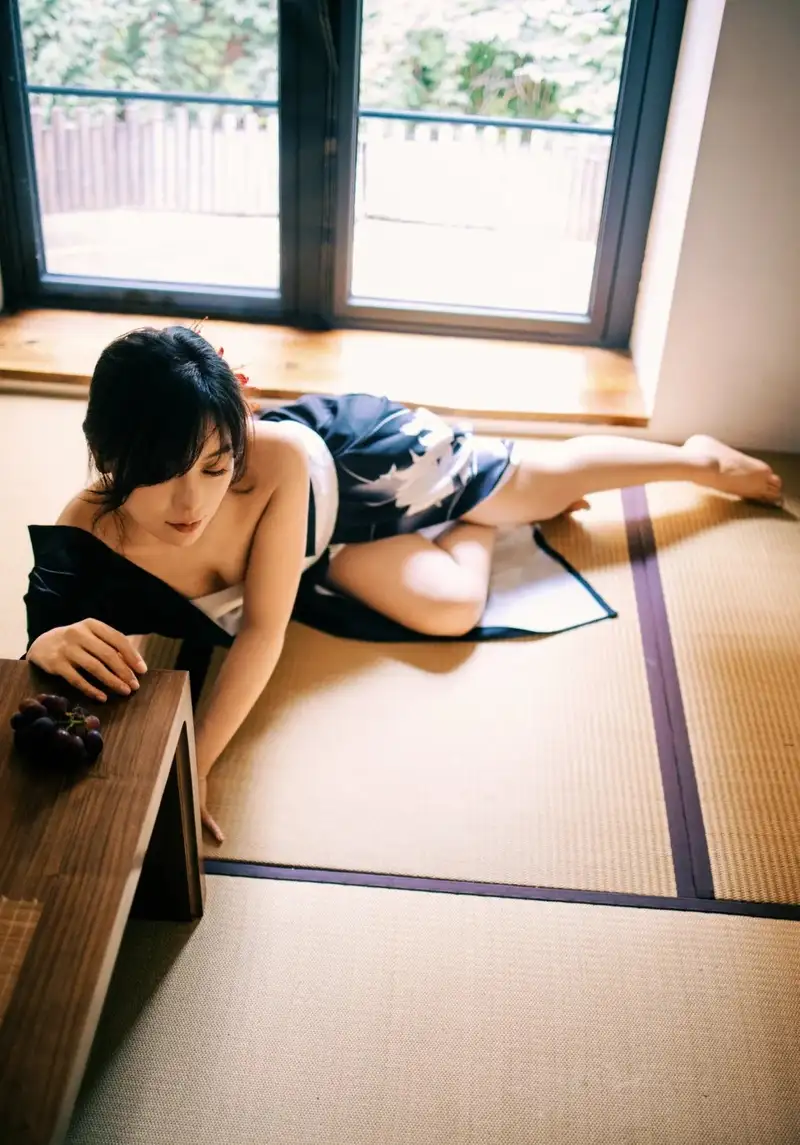 kimono ảnh sex phụ nữ xinh đẹp quyến rũ