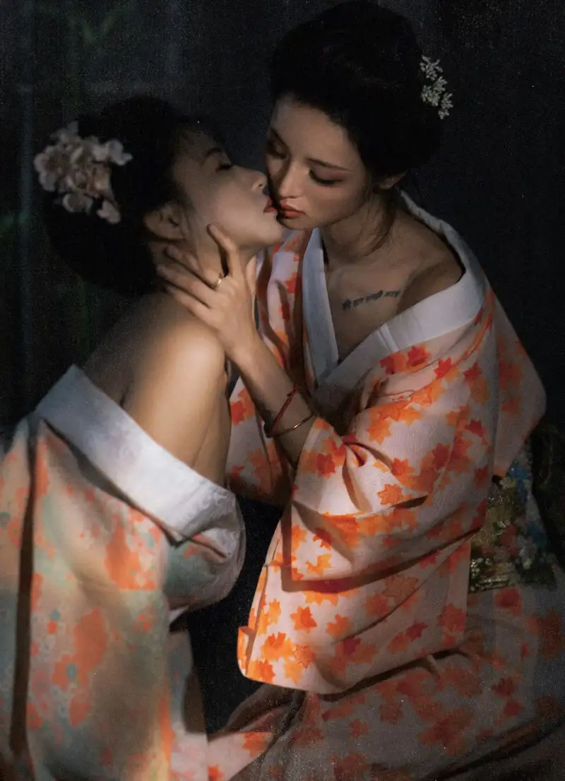 les sex ảnh gái xinh 18 cộng